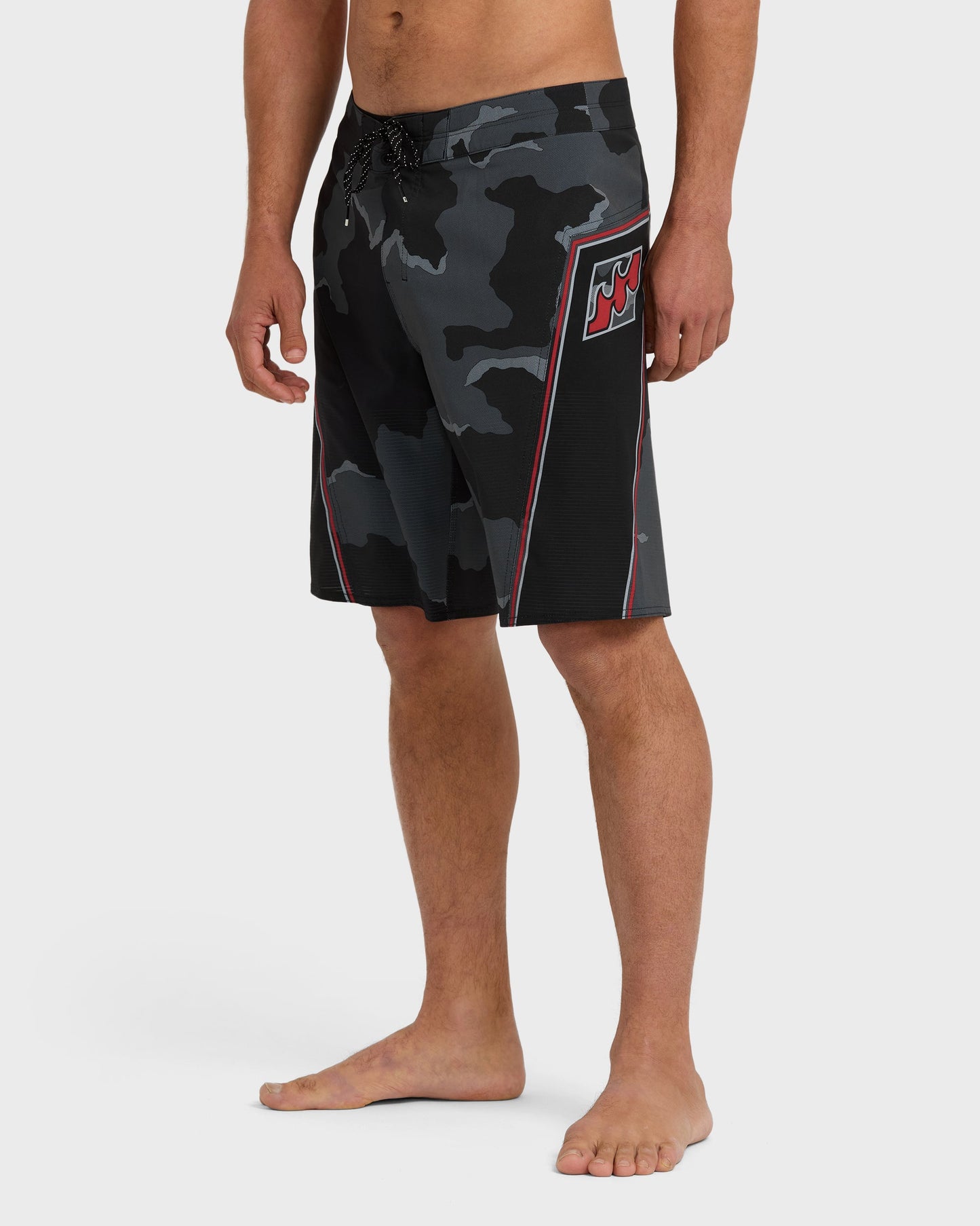 Straddie Airlite 20" Boardshorts - Black Camo