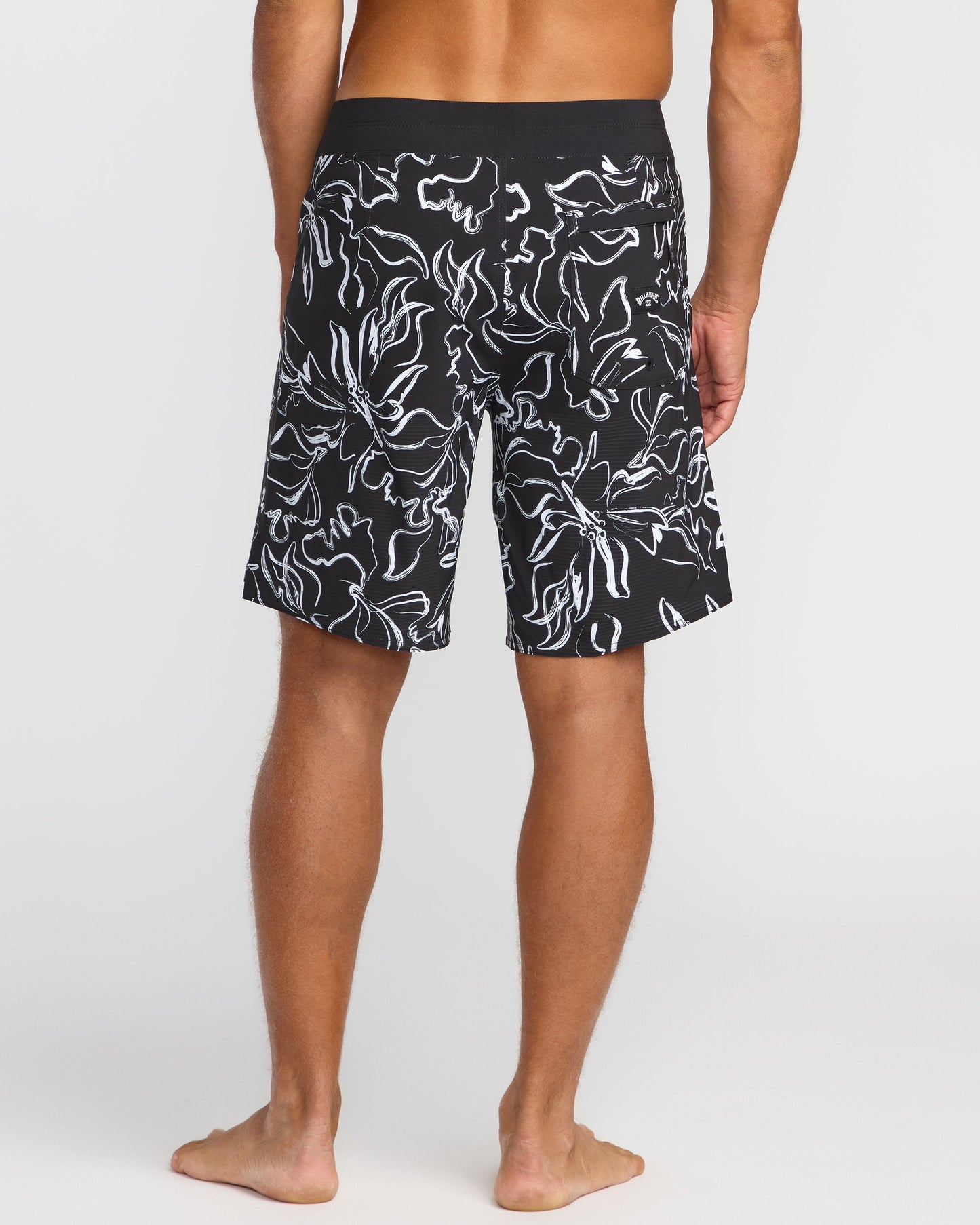 Sundays Airlite 19" Boardshorts - Black White
