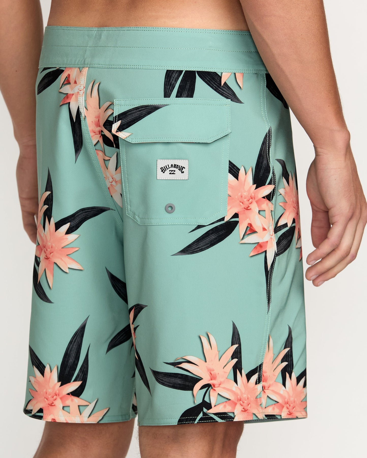 Sundays Pro Performance 19" Boardshorts - Mist Green