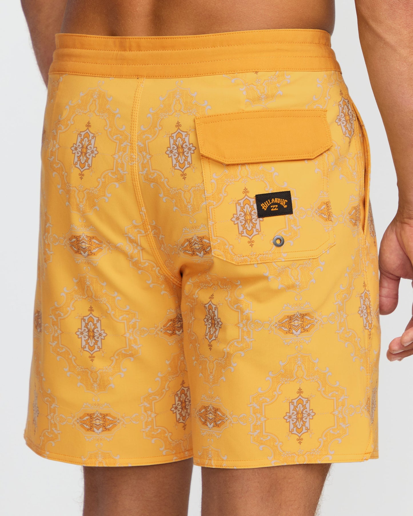 Good Times Lo Tide 18" Boardshorts - Dust Yellow