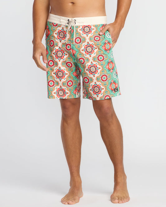 Sundays Lo Tide 19" Boardshorts - Sand