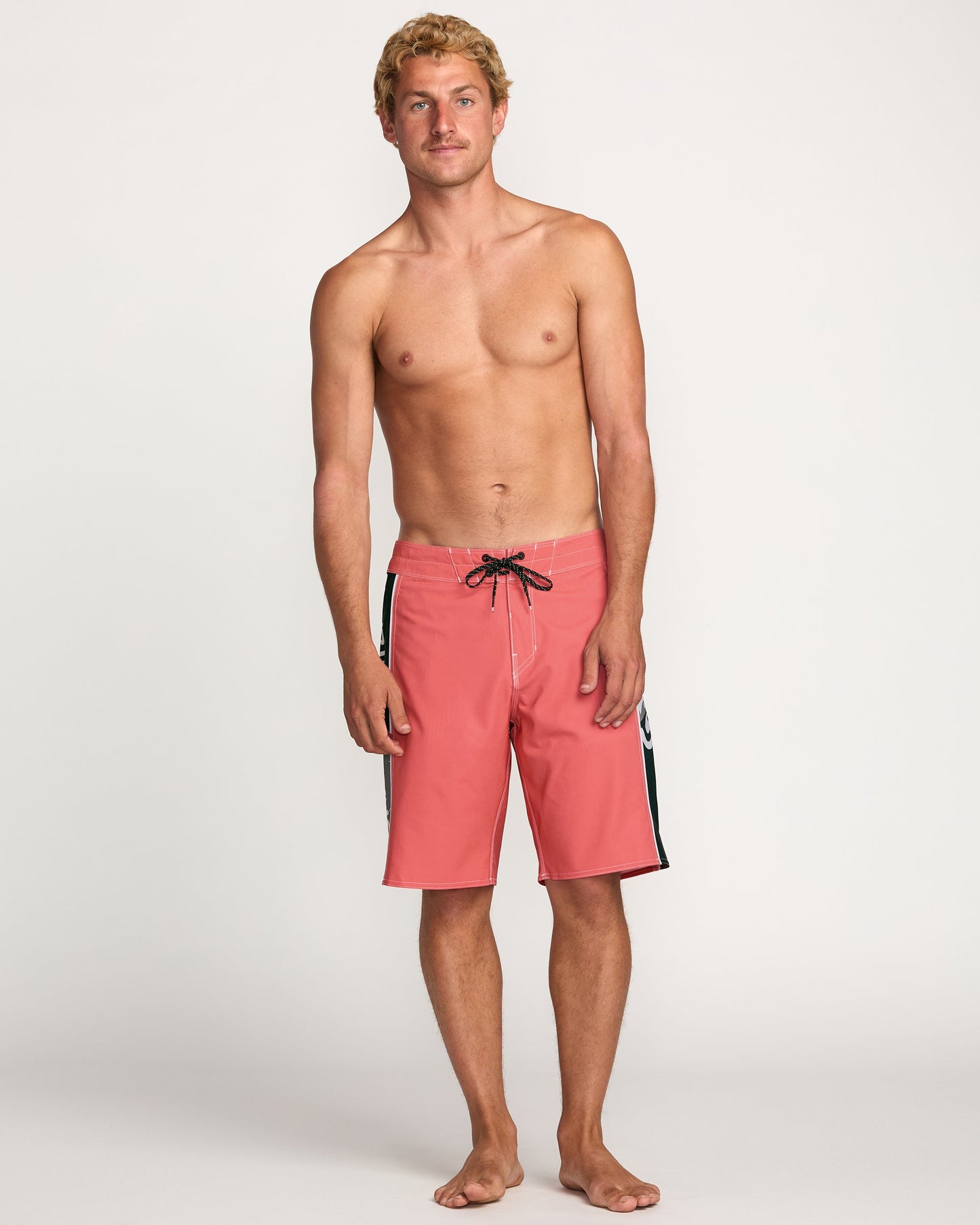 Dbah 2.0 Pro Boardshorts - Washed Red