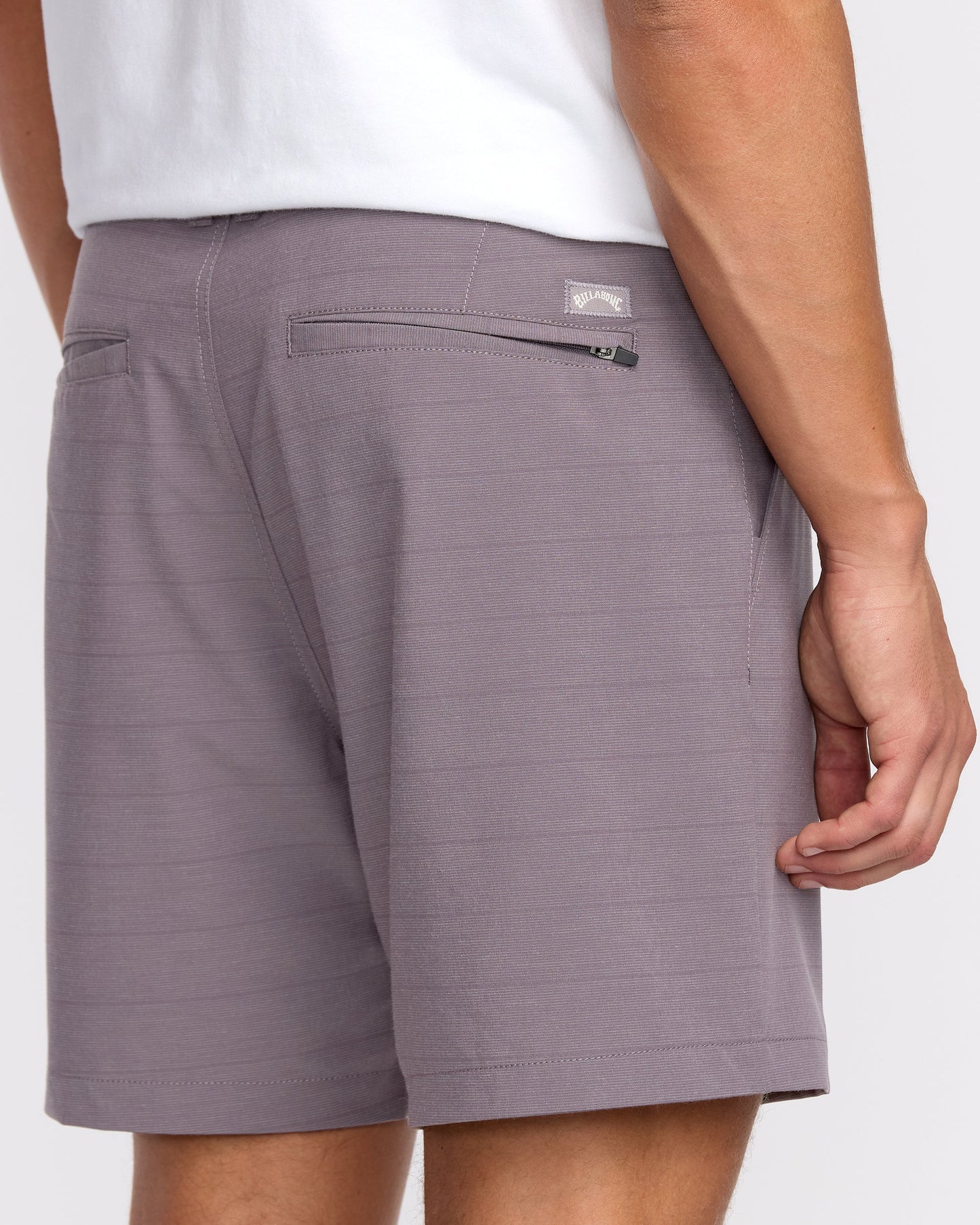 Crossfire Submersible 17" Hybrid Shorts - Purple Ash