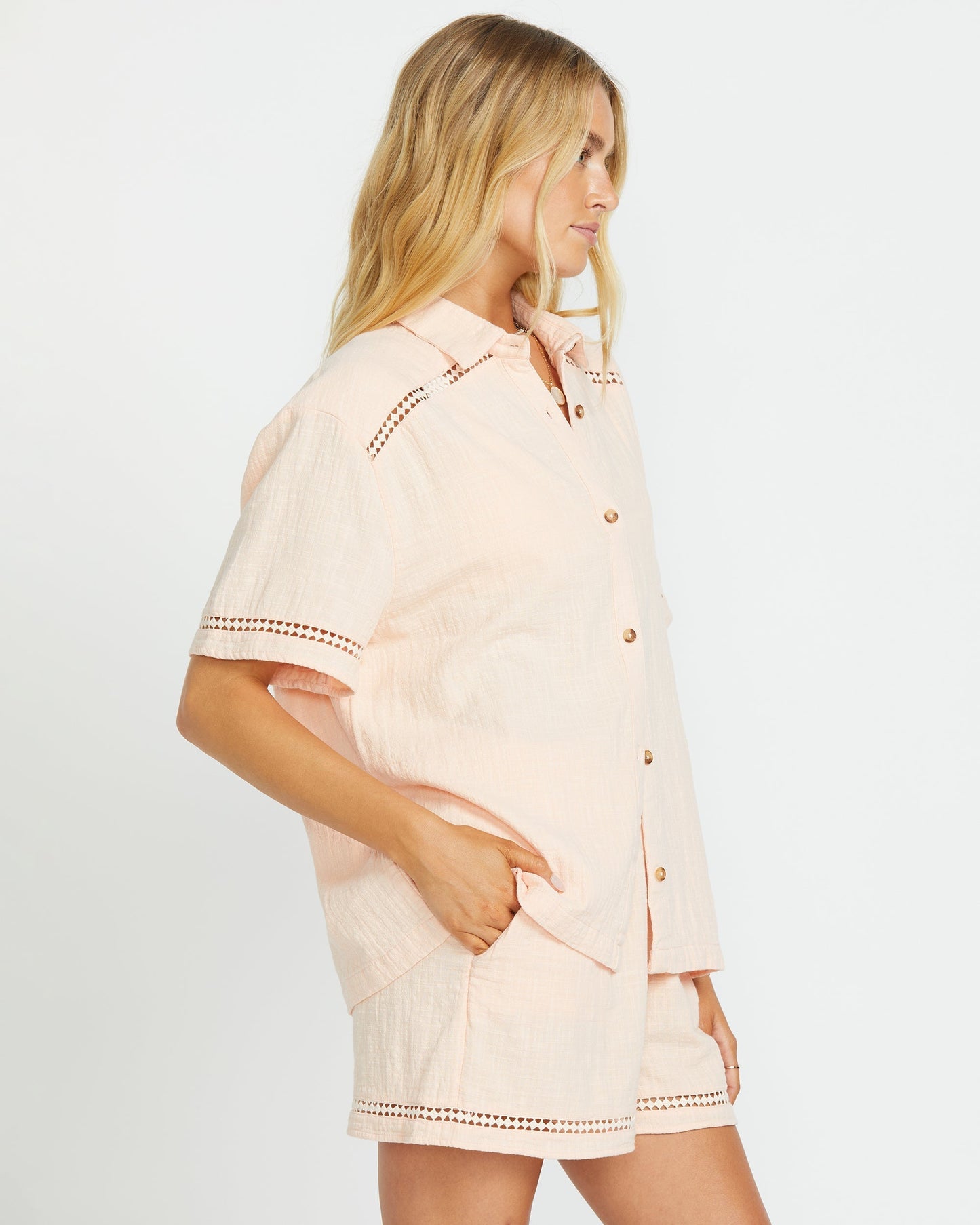 Summers End Short Sleeve Shirt - Soft Peach