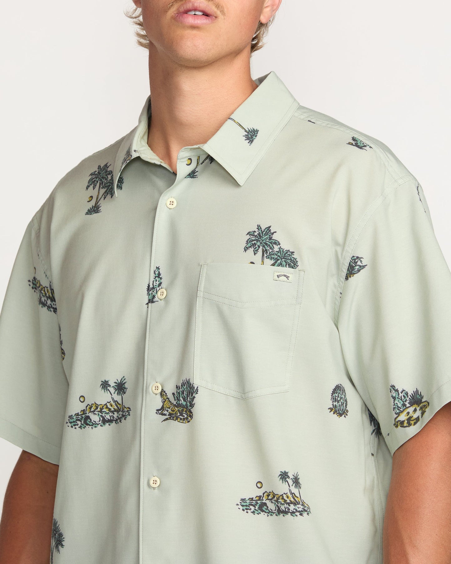 Surftrek Transit Short Sleeve Shirt - Chino