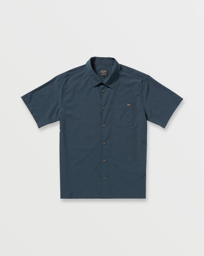 Surftrek Perf Short Sleeve Shirt - Navy