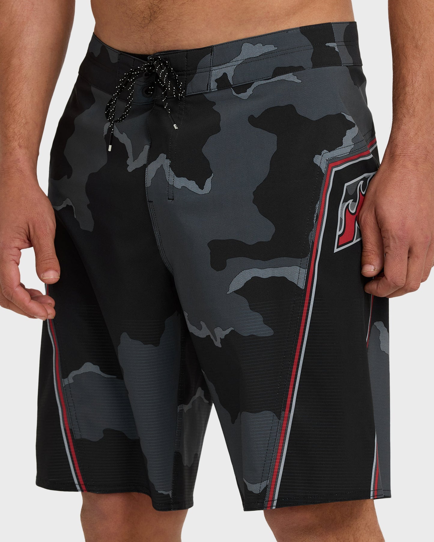 Straddie Airlite 20" Boardshorts - Black Camo
