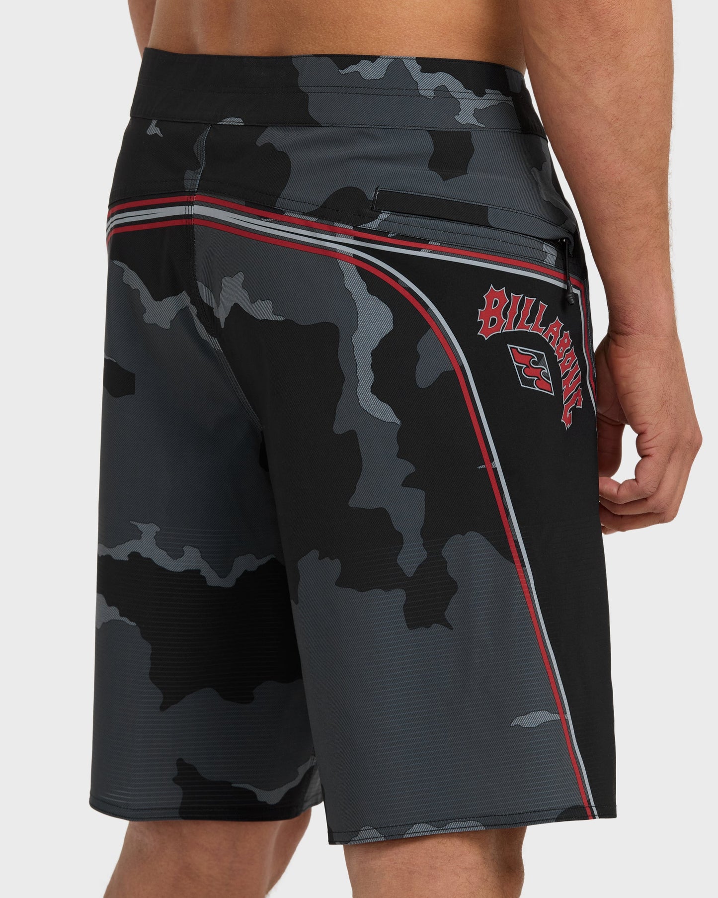 Straddie Airlite 20" Boardshorts - Black Camo