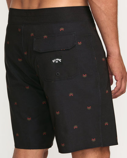 Sundays Pro Performance 19" Boardshorts - Black