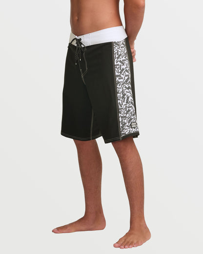 Scoop Pro Performance 20" Boardshorts - Black