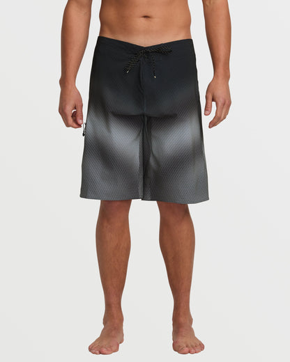 Fluid Pro Performance 21" Boardshorts - Black