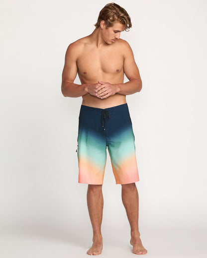 Fluid Pro Performance 21" Boardshorts - Multi