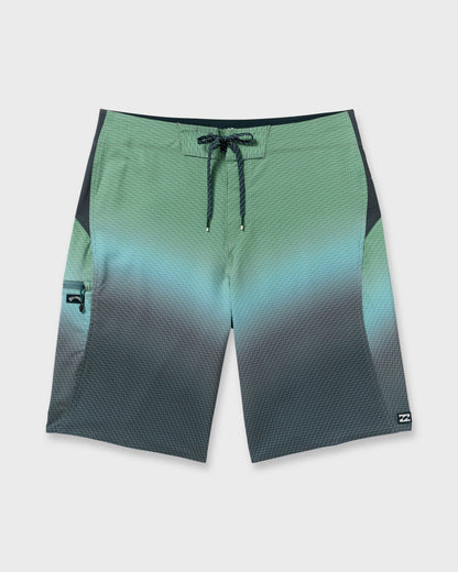 Fluid Pro Performance 21" Boardshorts - Ocean