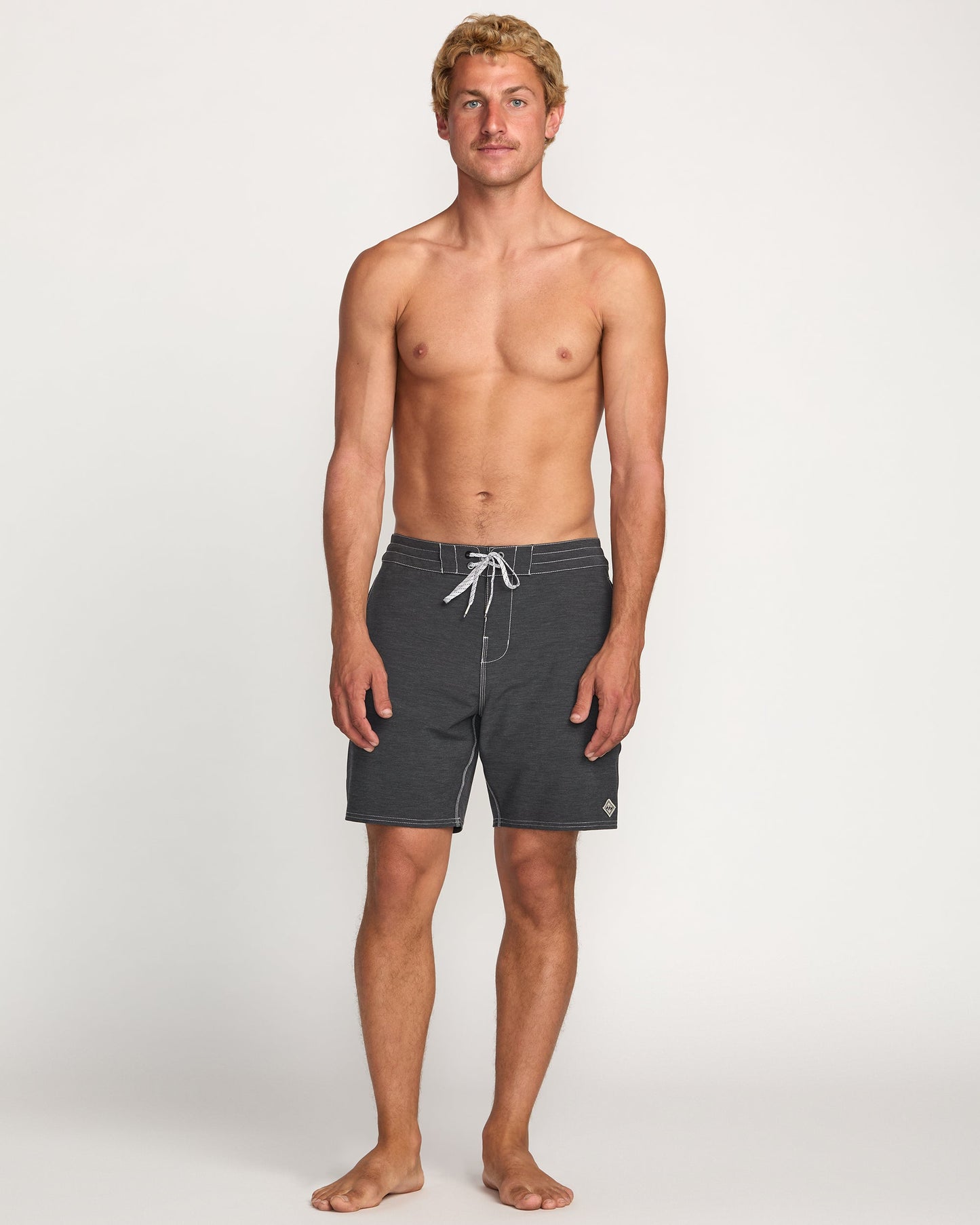 Every Other Day Lo Tide 18" Boardshorts - Black