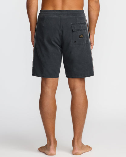 Wategos Lo Tide 19" Boardshorts - Phantom