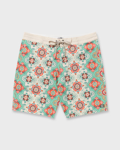 Sundays Lo Tide 19" Boardshorts - Sand