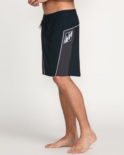Straddie Pro Performance 20" Boardshorts - Stealth