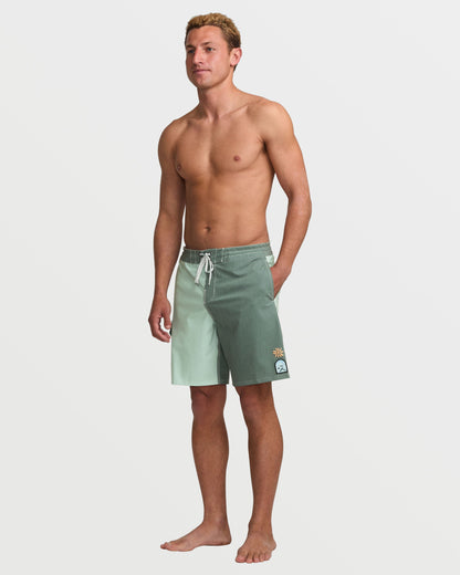 Sunshine Lo Tide 19" Boardshorts - Green Tea