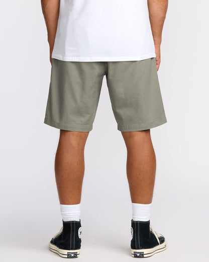 Larry Laybacks 19" Twill Shorts - Green Ash