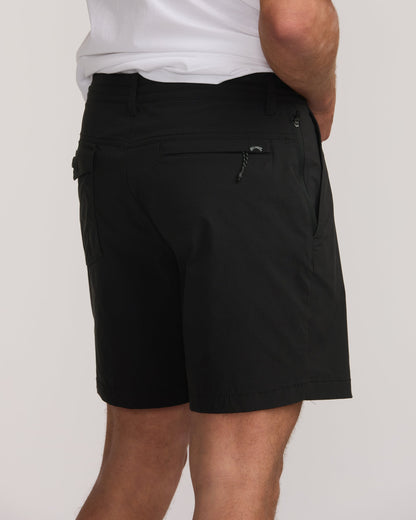 Surftrek Plus 19" Hybrid Shorts - Black
