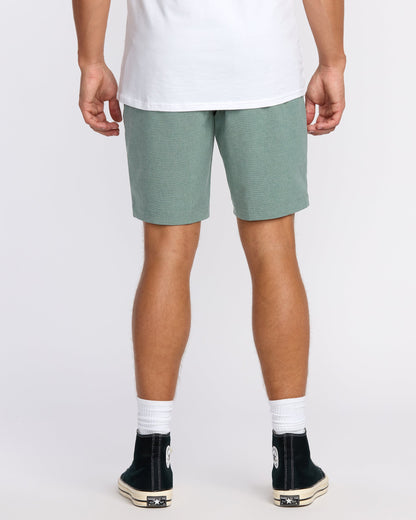 Crossfire Submersible 19" Hybrid Shorts - Green Ash