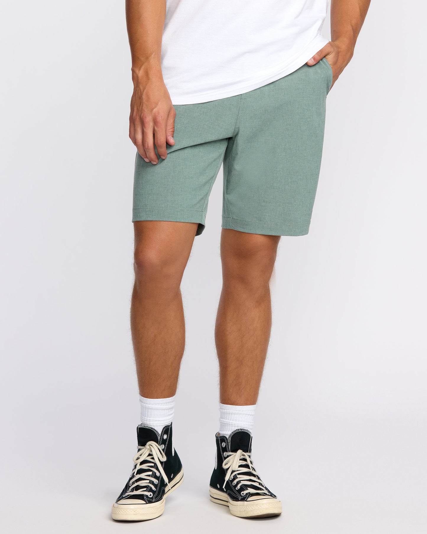 Crossfire Submersible 19" Hybrid Shorts - Green Ash