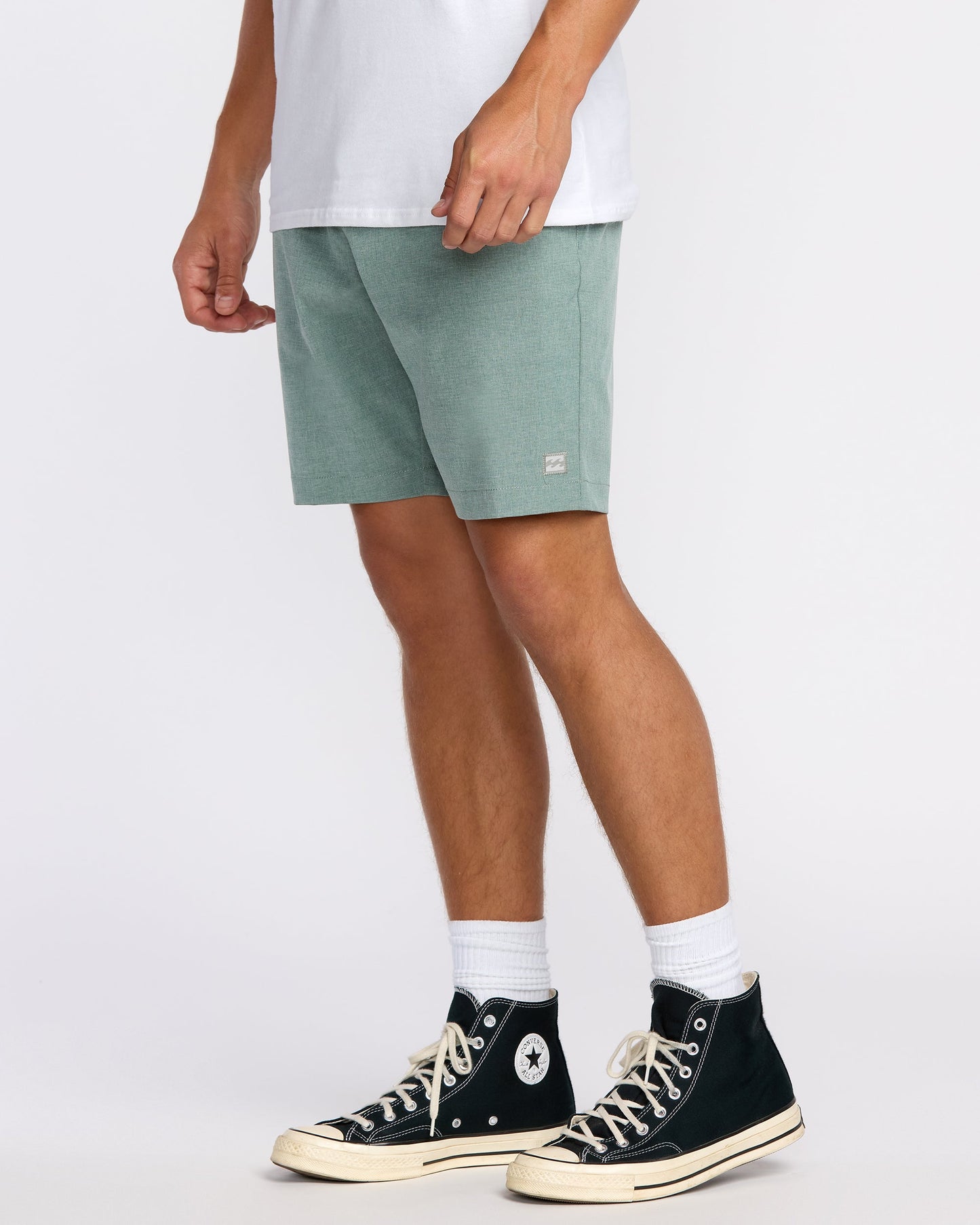 Crossfire Submersible 19" Hybrid Shorts - Green Ash