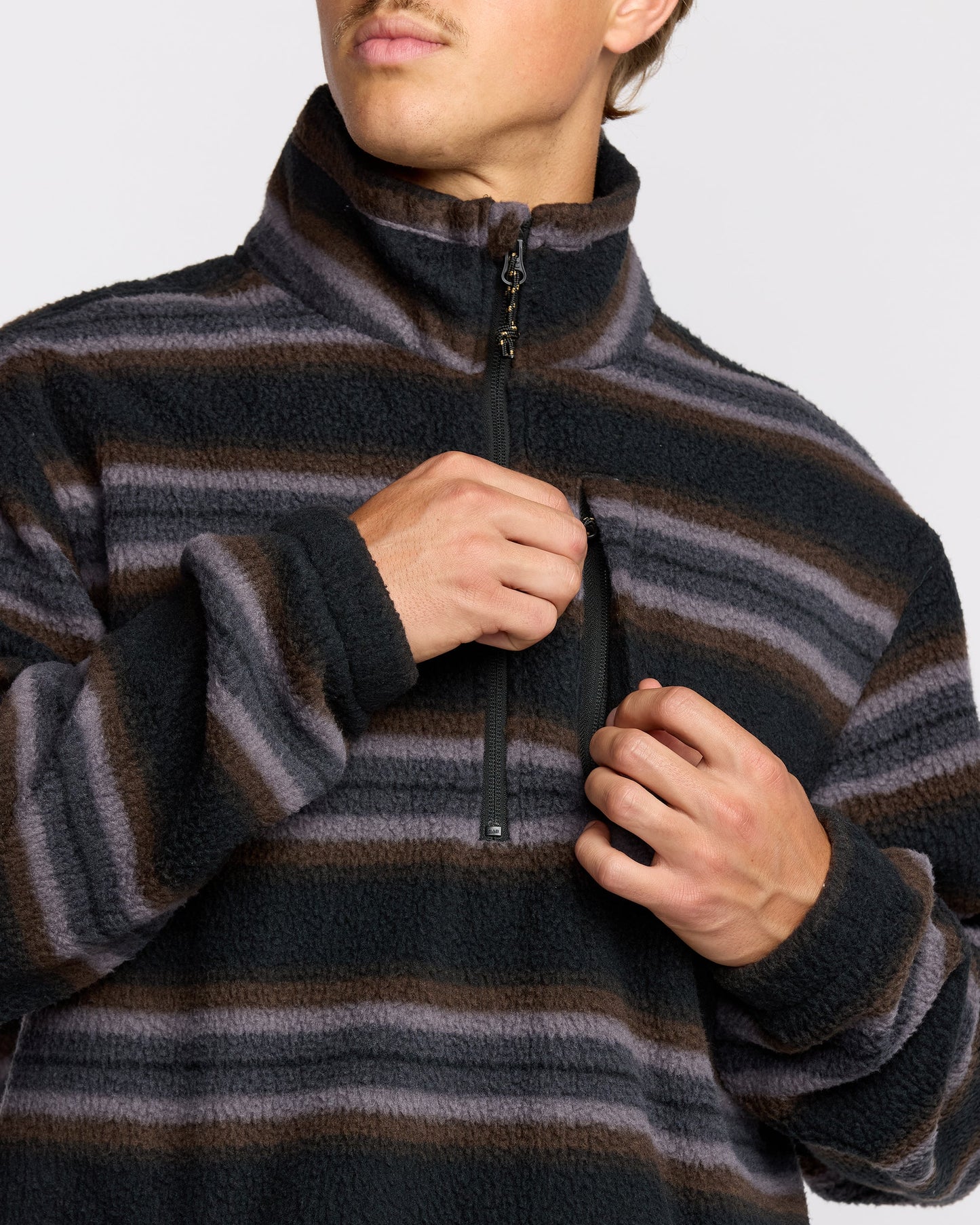 Boundary Mock Sweatshirt - Black