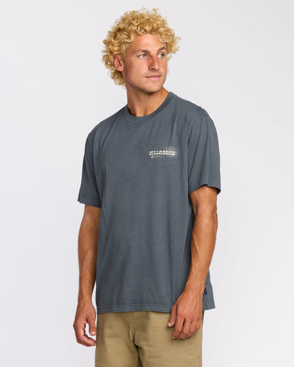 Single Fin Premium Wave Wash Short Sleeve T-Shirt - Midnight Blue