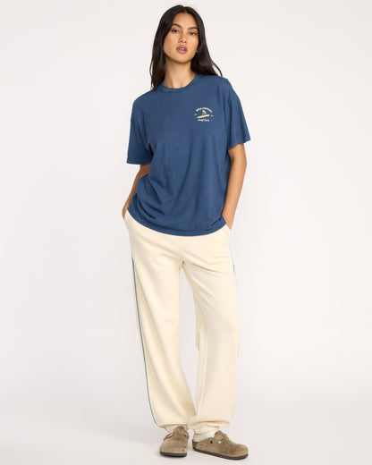 Catch Feelings T-Shirt - Navy