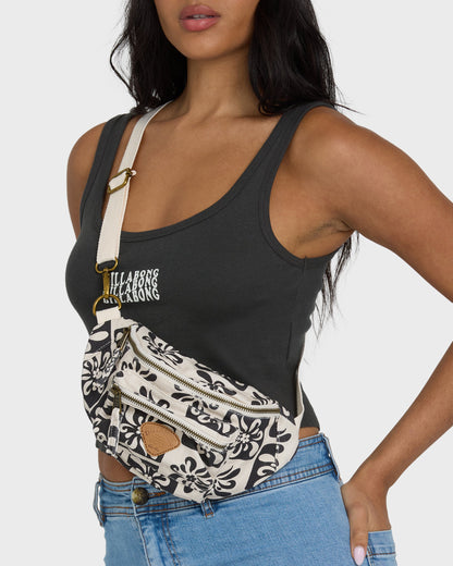 On My Bum Waistbag - Black Sands