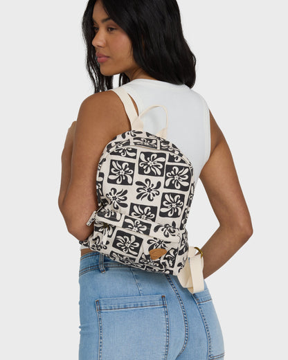 Mini Mama Backpack - Black Sands