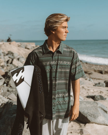 Surftrek Transit Short Sleeve Shirt - Navy